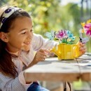 Visuel enfant avec Fleurs dans l'arrosoir lego Creator Réunion